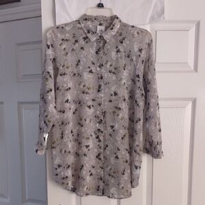Cabi Tops Cabi 5204 Matinee Grey Floral Blouse Small Sheer 3/4 Length Sleeves